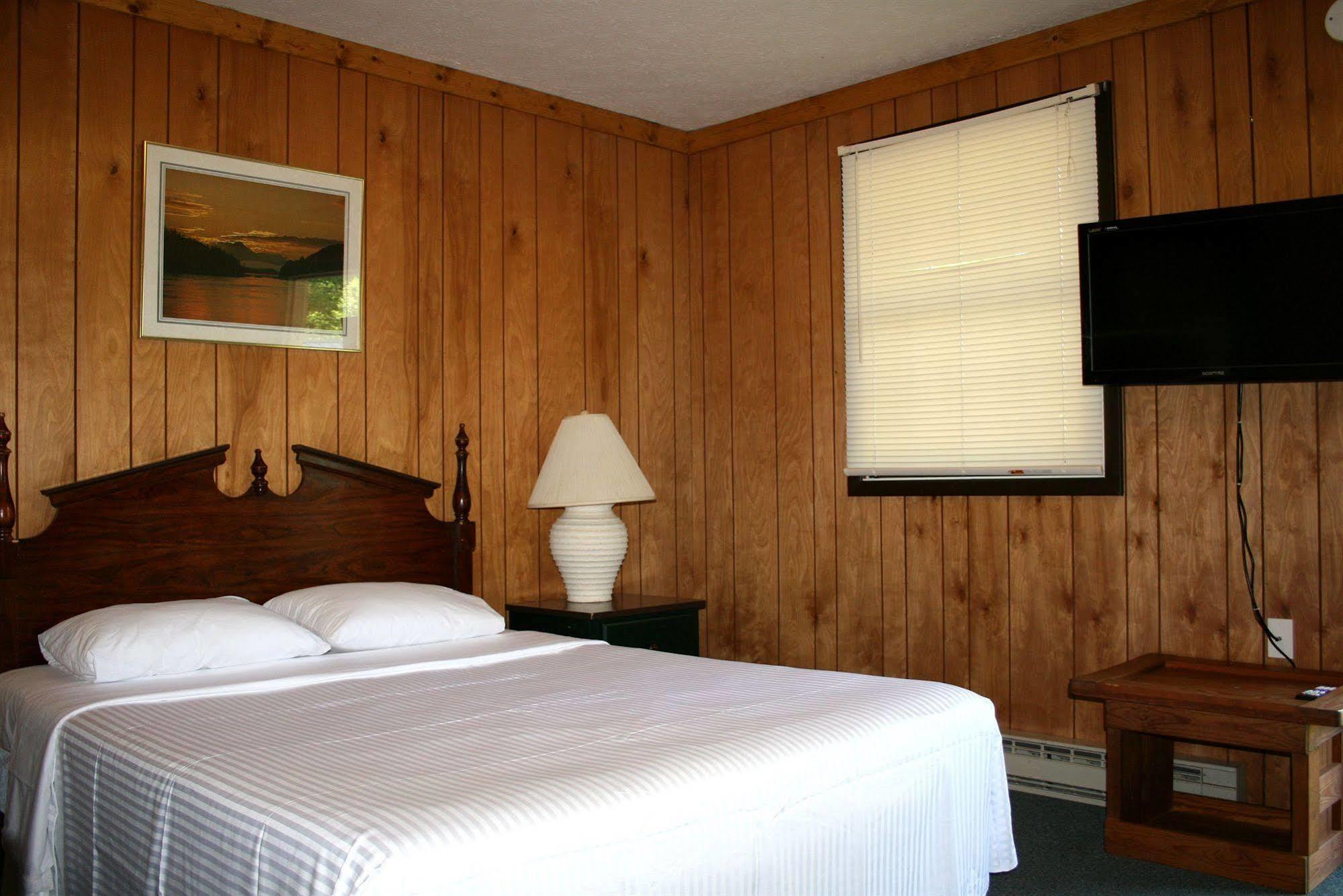Chestnut Grove Family Resort 波科诺山 外观 照片