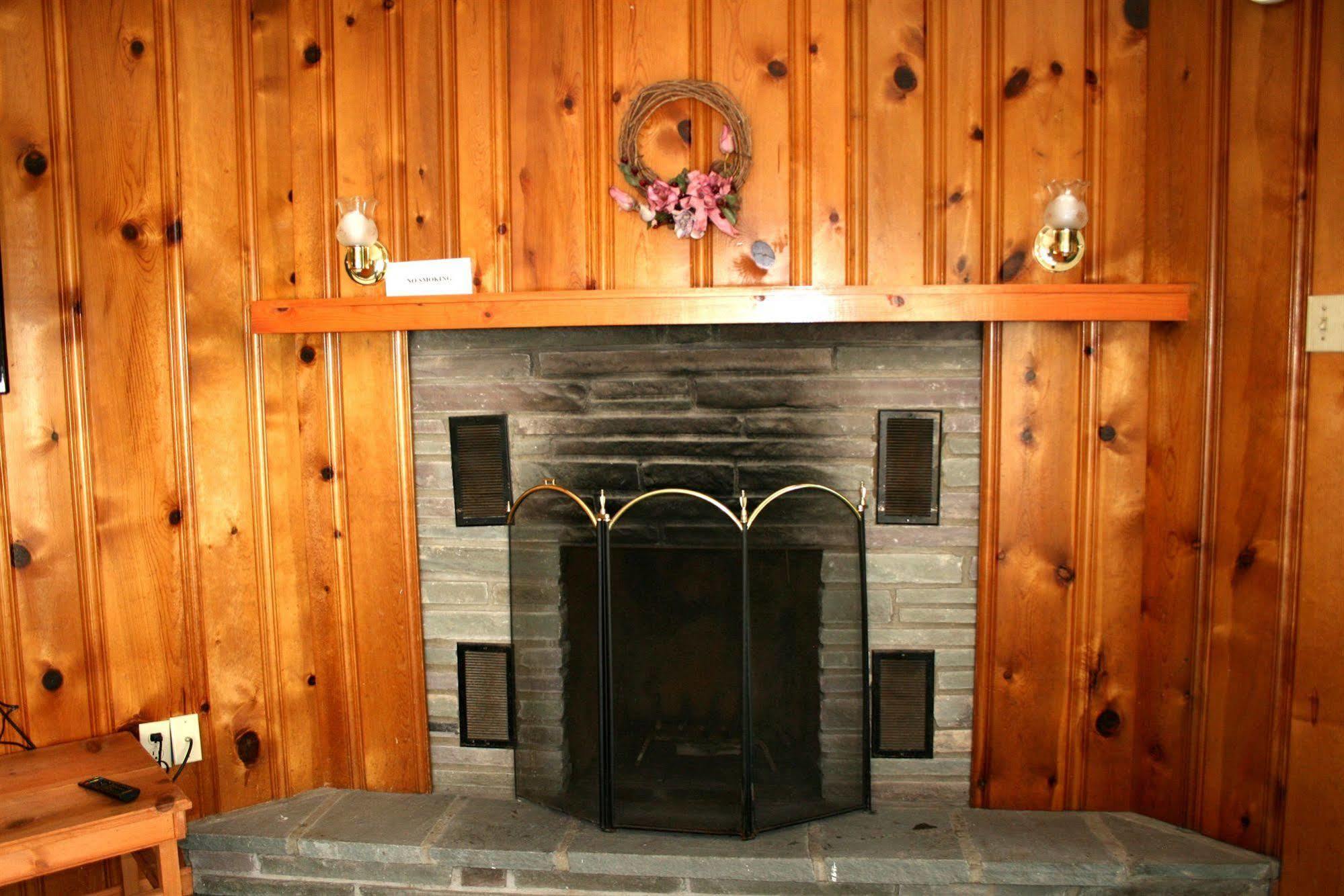Chestnut Grove Family Resort 波科诺山 外观 照片
