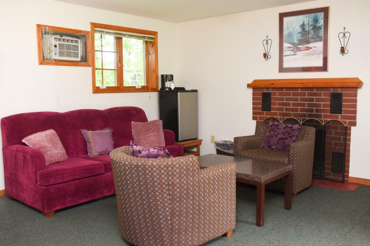 Chestnut Grove Family Resort 波科诺山 外观 照片