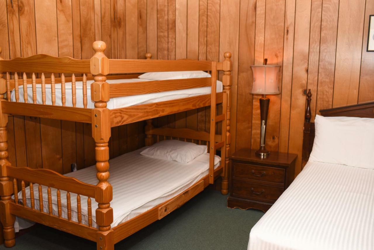 Chestnut Grove Family Resort 波科诺山 外观 照片