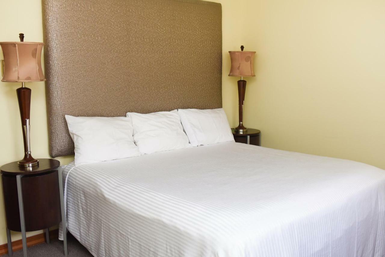 Chestnut Grove Family Resort 波科诺山 外观 照片