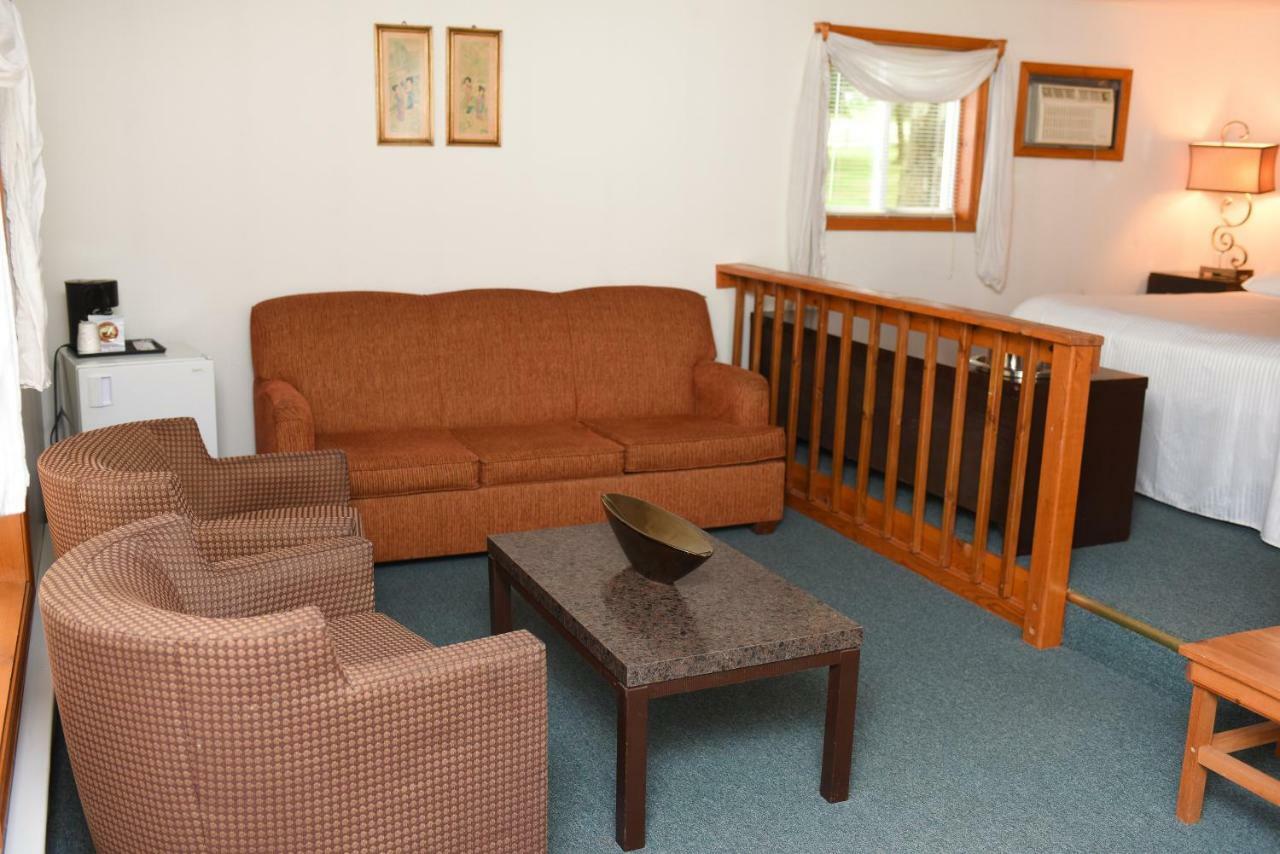 Chestnut Grove Family Resort 波科诺山 外观 照片
