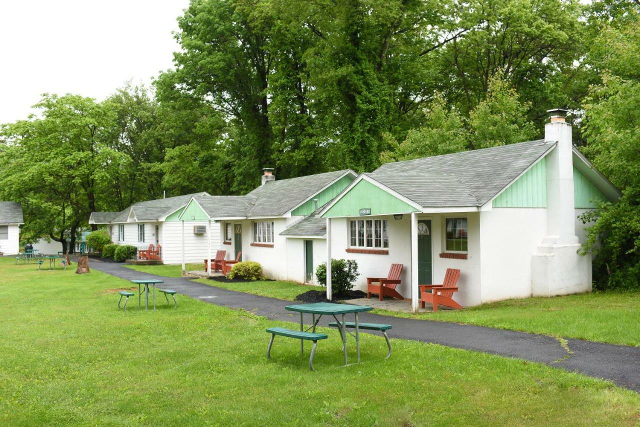 Chestnut Grove Family Resort 波科诺山 外观 照片