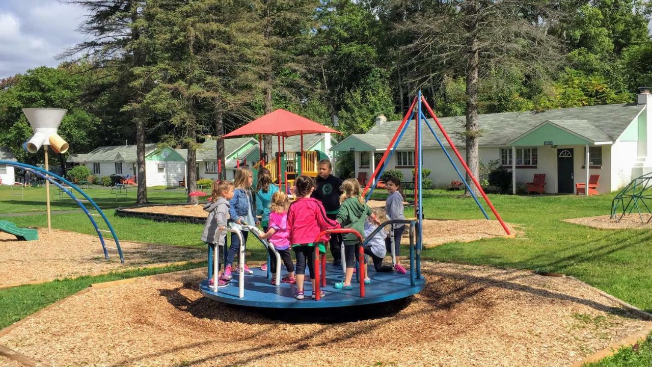 Chestnut Grove Family Resort 波科诺山 外观 照片